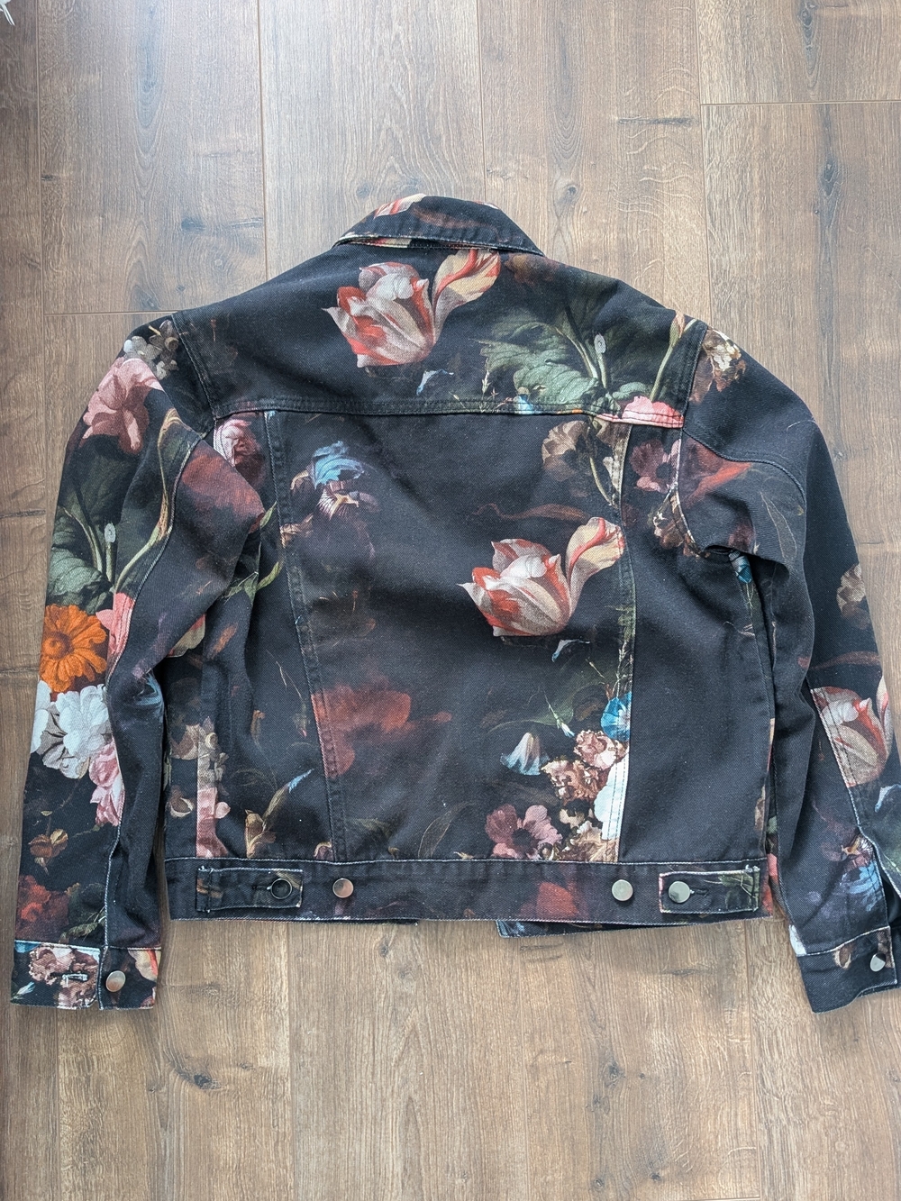 MNML - Floral Trucker Jean Jacket - Medium Women/ Men's XS - Picture 5 of 10